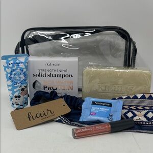 BEAUTY BUNDLE KIT•SCH SHAMPOO KIEHL’S BODY SCRUB SOAP HAIR BAND LOTION LIP GLOSS